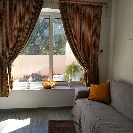 Homestay Rose At Bayview Pembroke